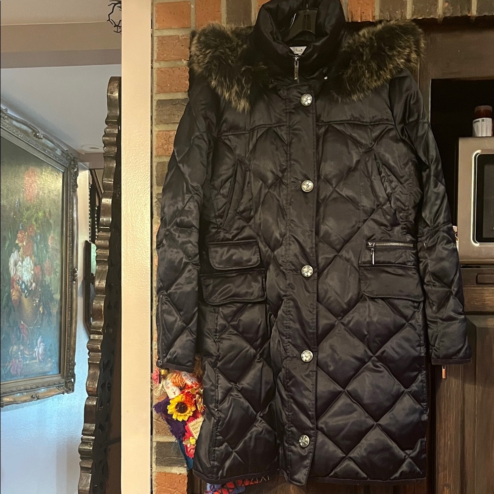 Laundry By Shelli Segal Black Quilted Puffer Coat with Fur Trim